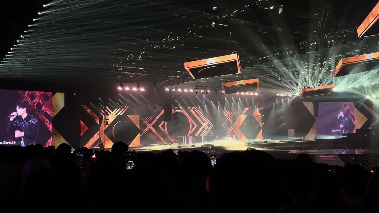 แปลไม่ออก - Billkin ft. Milli [Solo Part] at Double Trouble Concert Day 2