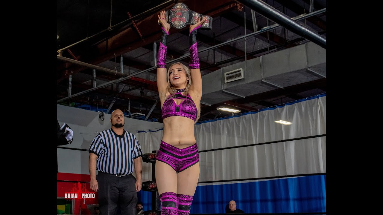 [WOMEN'S WRESTLING]  