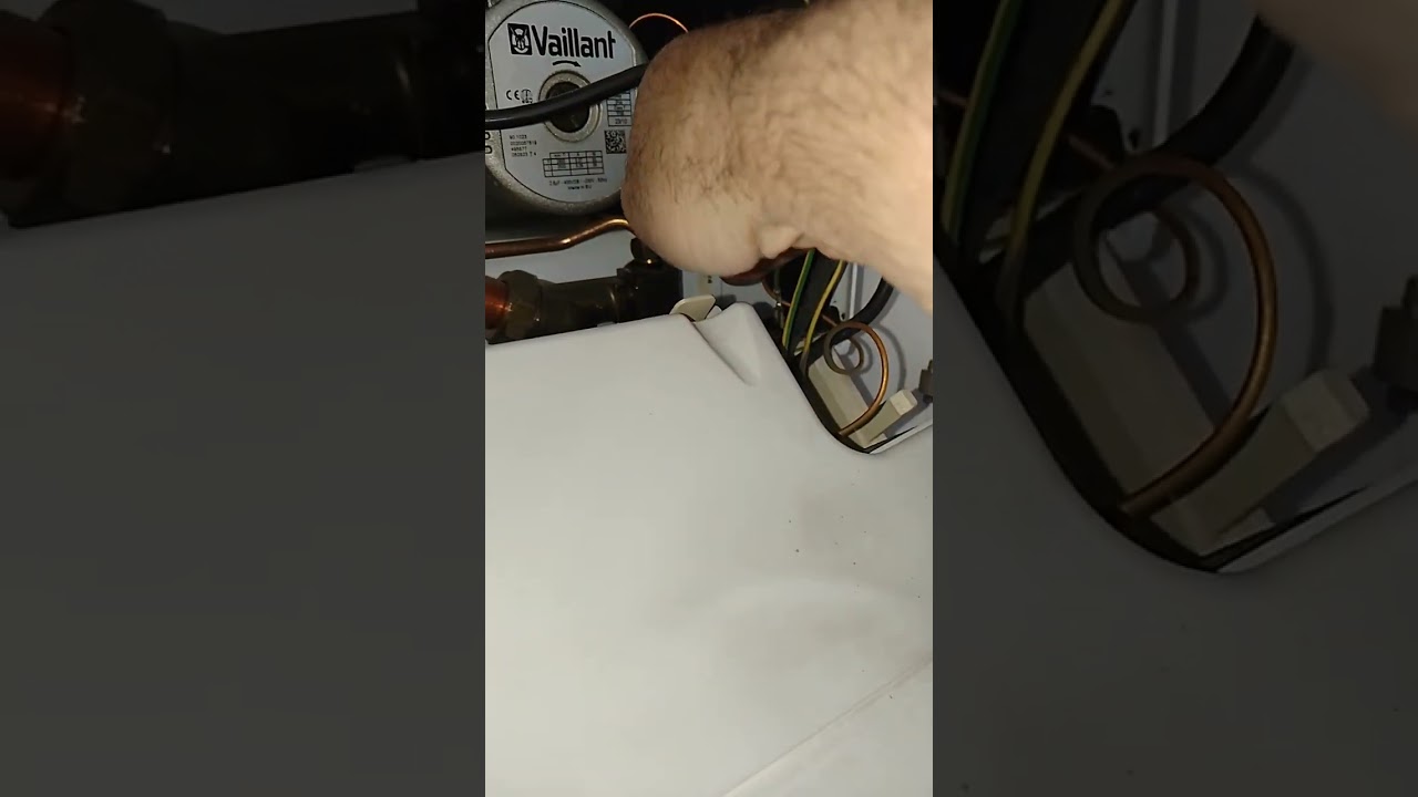 cambio llave de llenado vaillant