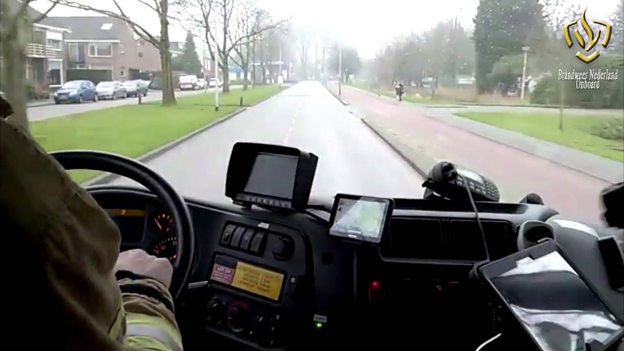 Uitruk Onboard TS47-1 Brandweer Ridderkerk naar Gebouwbrand