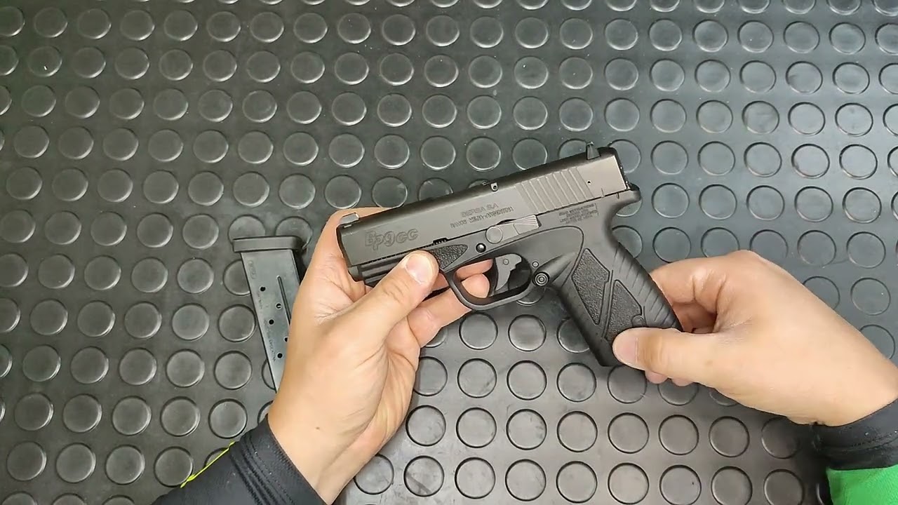Bersa BP9cc, Pistola 9x19 (ESP-CHILE)
