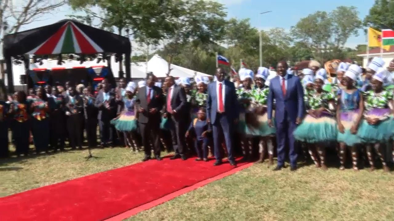 PRESIDENT RUTO, RAILA & KINDIKI ENJOY DANCE AT HOMA BAY STATE LODGE AFTER MADARAKA DAY CELEBRATIONS