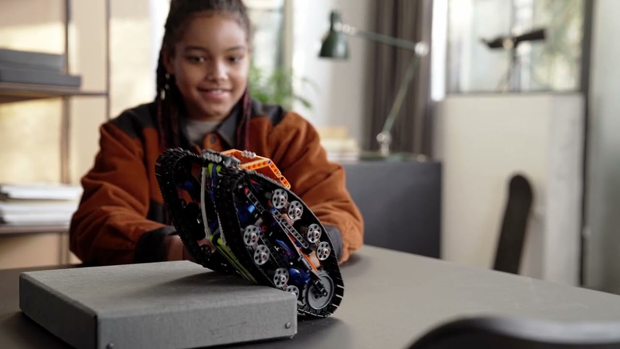 LEGO Technic 42140 Appstyrt, ombyggbart kj&oslash;ret&oslash;y