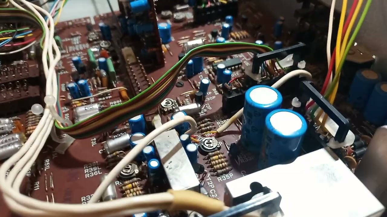 Magnetofon UNITRA ZRK M 7011/wnętrze/Italo disco