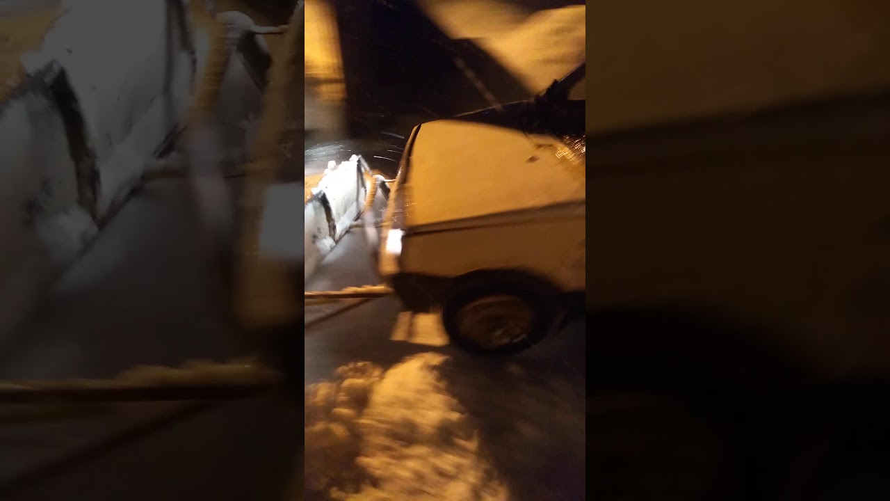 Чистка снега Ока.