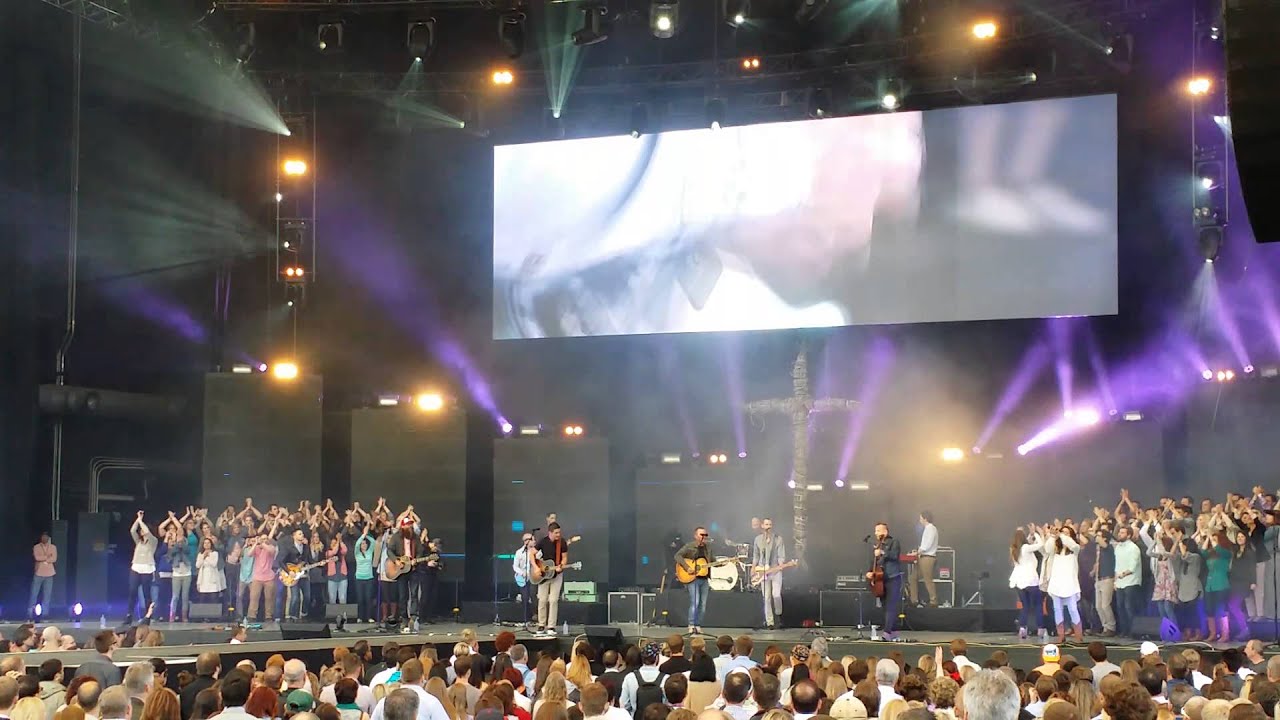 (HD) Chris Tomlin and Martin Smith lead together at Passion Easter Sunday Service
