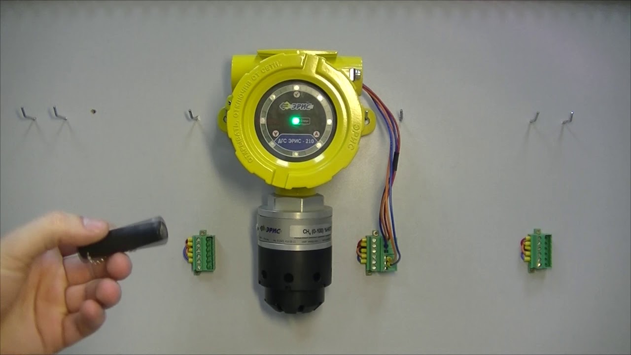 Калибровка нуля  магнитным ключом по окружающему воздуху . Газоанализатор ДГС ЭРИС-230. (ч.1)