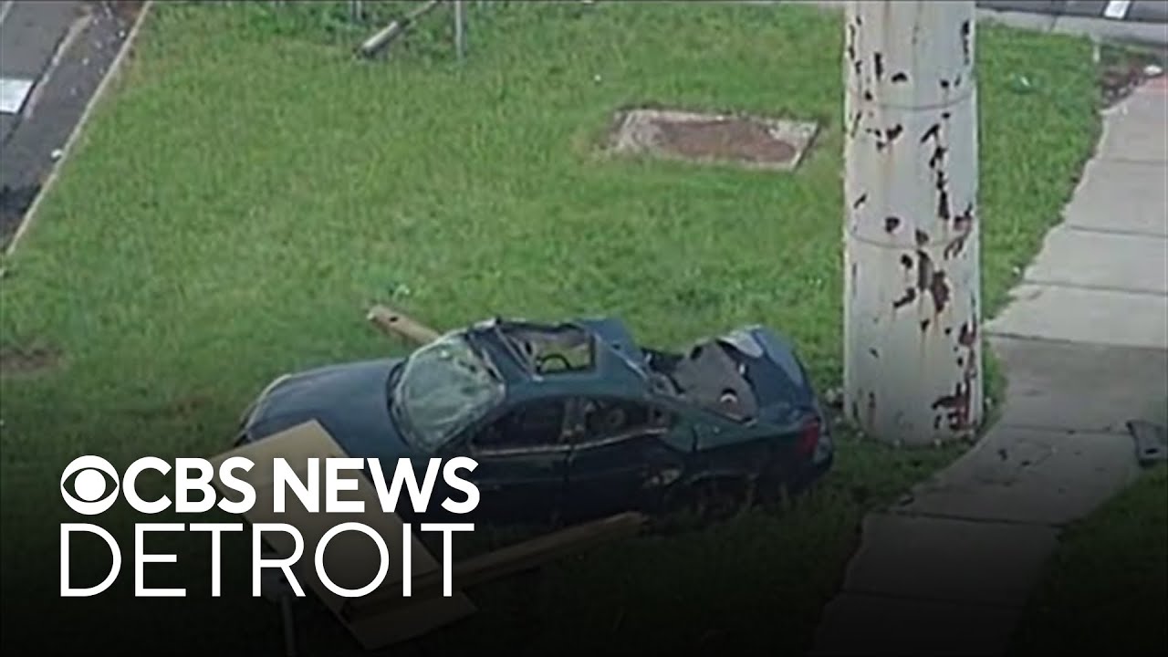 1 dead, 4 arrested after Warren police chase ends in crash