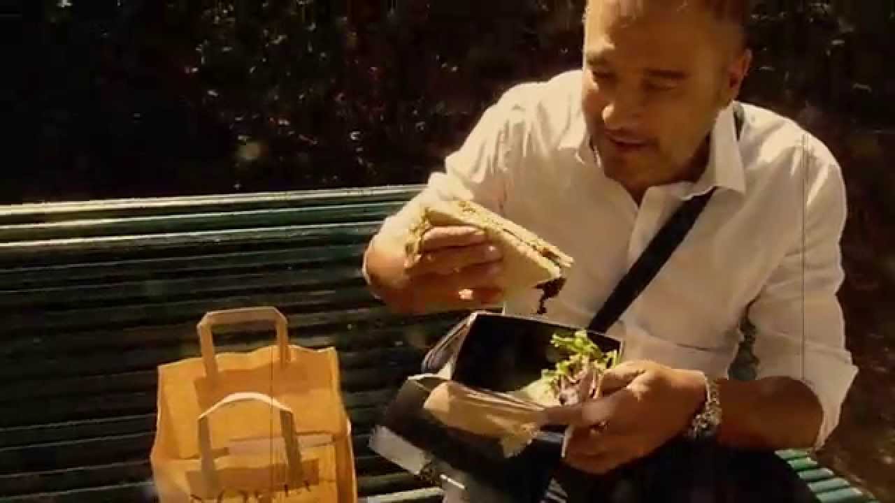 Walter teste Noglu gr&acirc;ce &agrave; Deliveroo