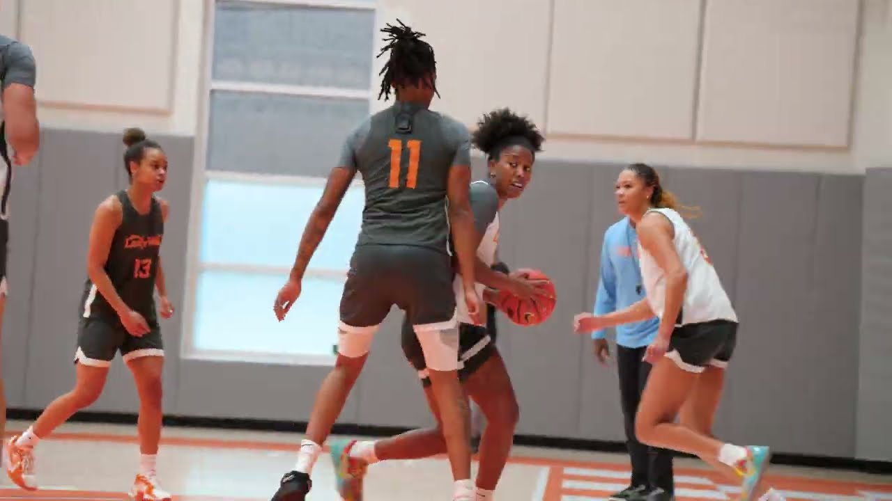 Lady Vols Basketball practice video clip Aug. 28, 2025