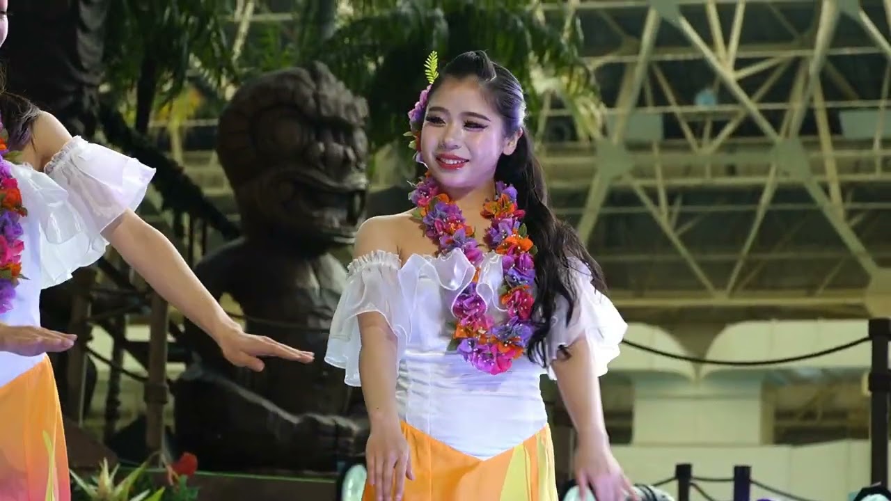 ハワイアンズフラガール56期生YUIさんShot ラハイナルナ