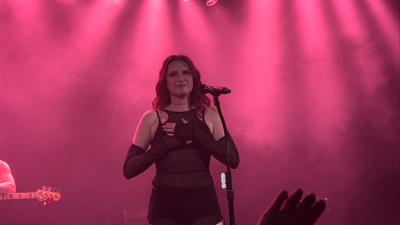 MUNA - Stayaway Live in Metro Theatre Sydney 2023
