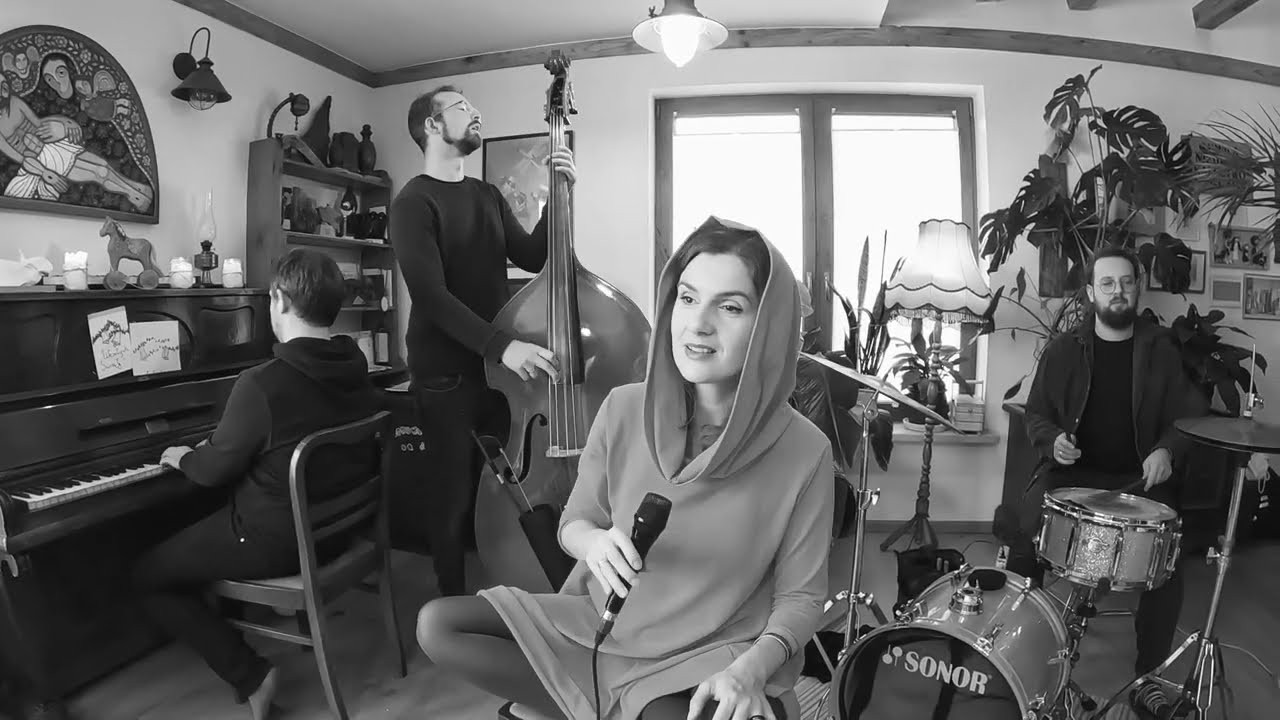 Chwila Nieuwagi - Půlnoční (cover Václav Neckář) - po śląsku