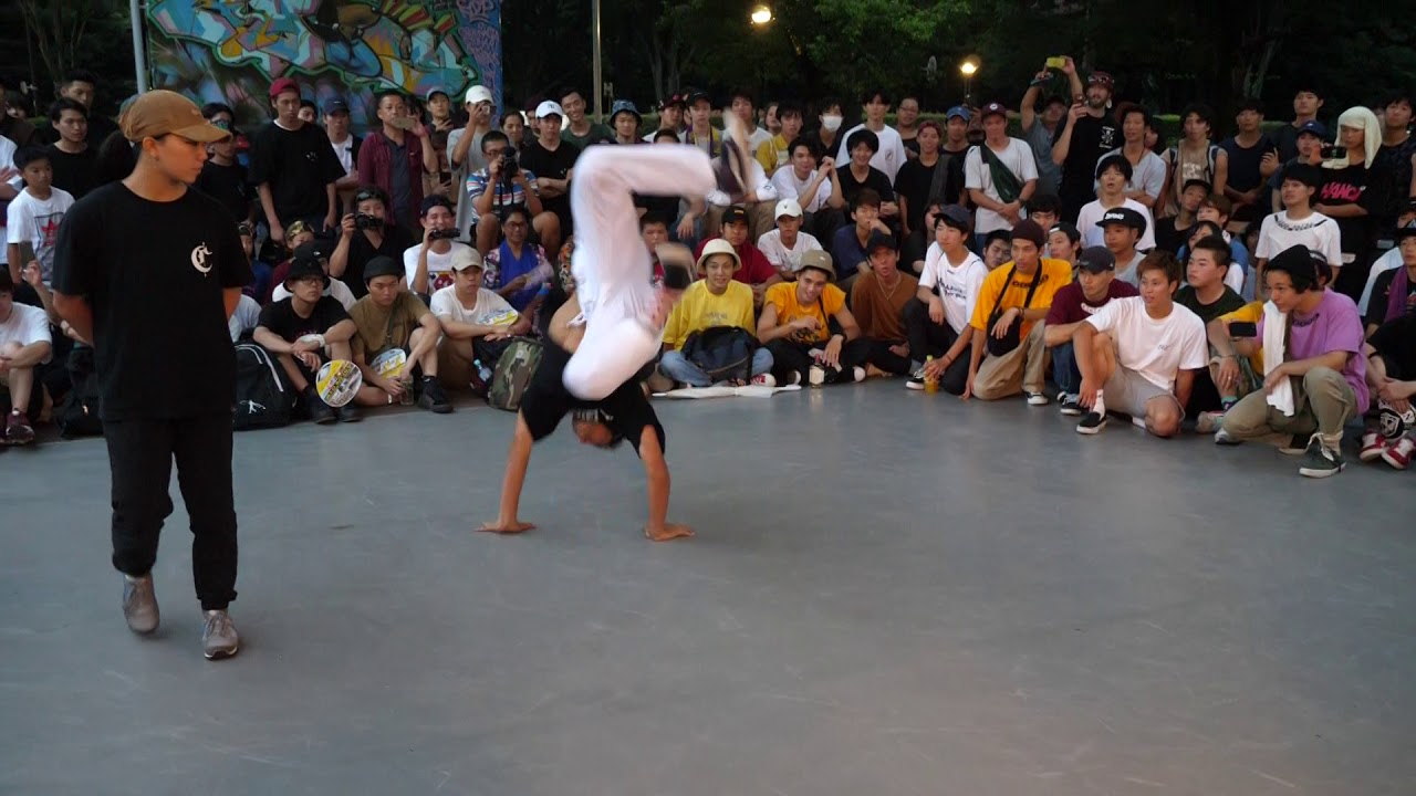 RAM vs CAP10 BEST16 BBOY PARK 2017 DAY1 DANCE BATTLE