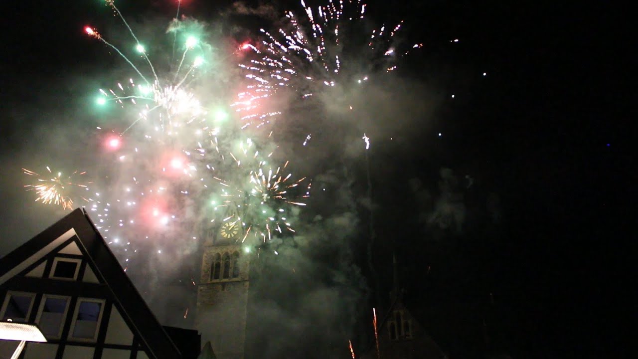 Schützenfest Altenhundem 2014 Zapfenstreich und Feuerwerk