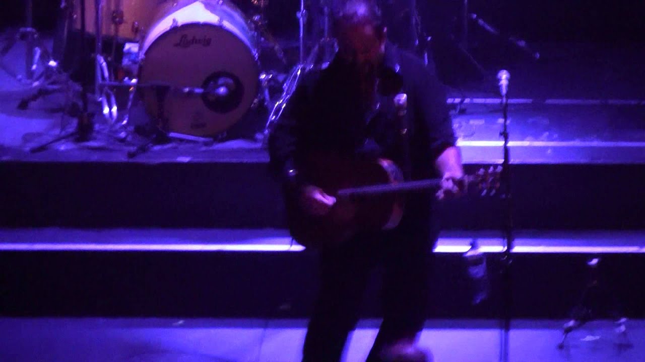 Raul Malo Solo live at Paradiso Amsterdam
