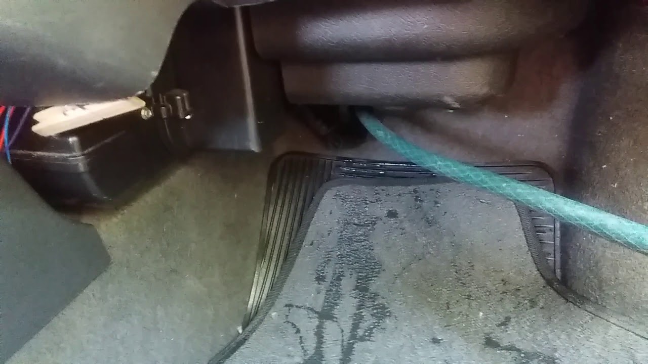 Água ar condicionado no interior celta