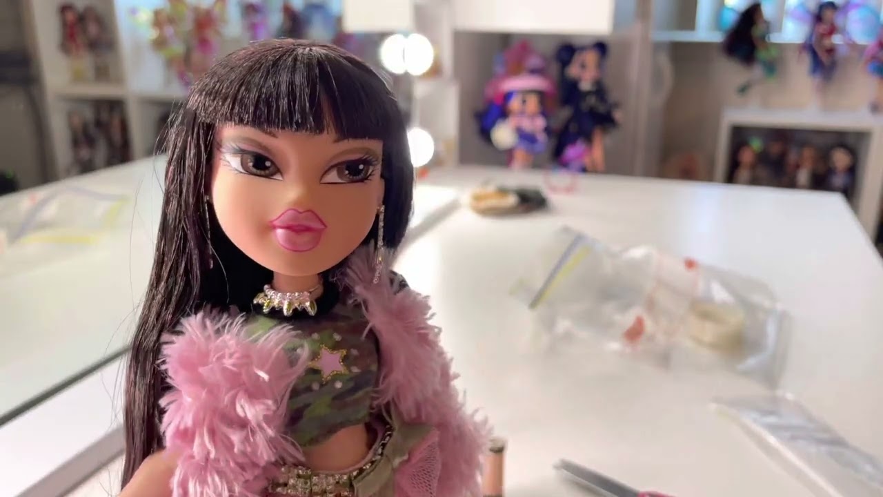 Bratz Holy Grail Doll Unboxing