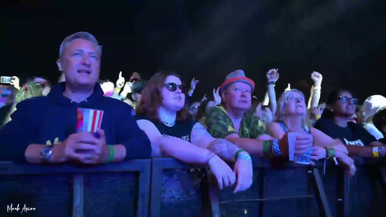 Marvellous Tribute Festival. Dinton Pastures. Wokingham. 2025. Definitely Might be (Oasis)