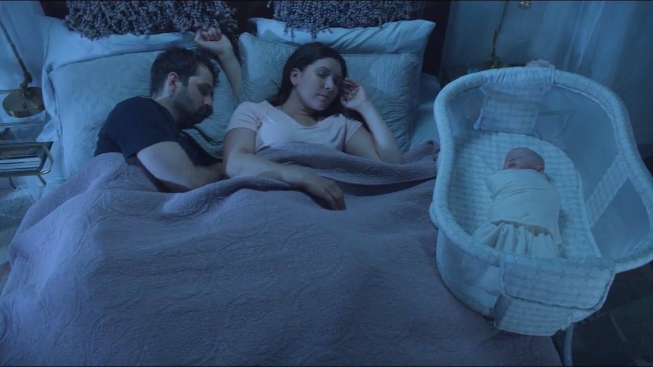 HALO® BassiNest® Glide Sleeper