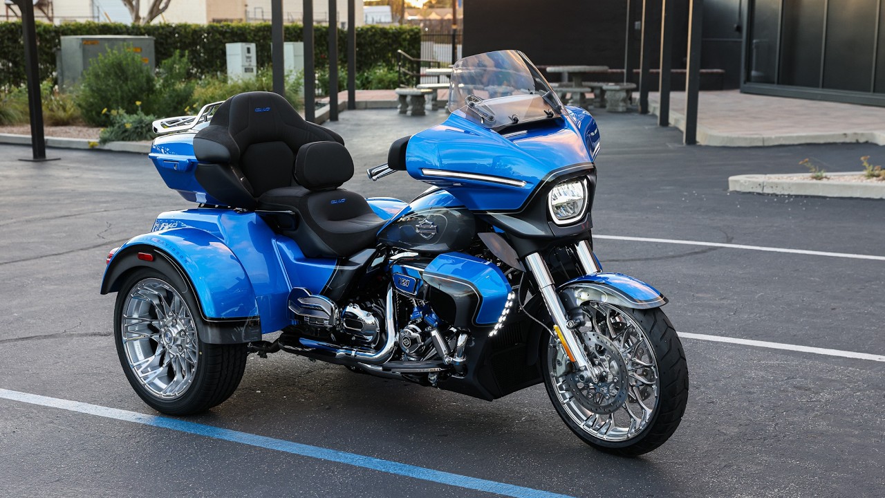 2026 CVO Street Glide 3 Limited (FLHTLSE) Harley-Davidson Walk-Around