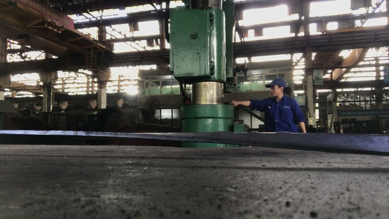 Creating with Craftsmanship: Insights from the World of Mechanical Manufacturing