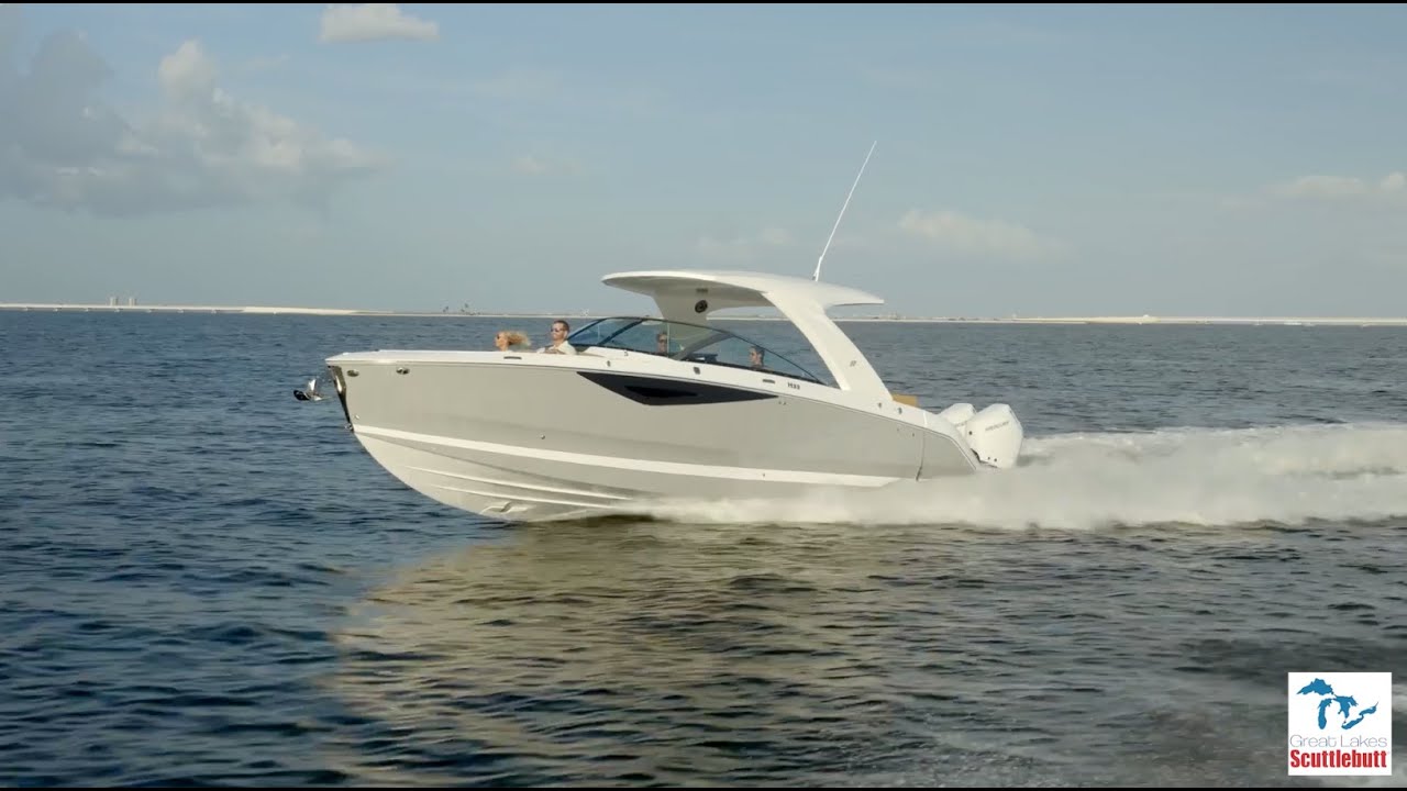 Four Winns&rsquo; H33 OB at FLIBS 2025 | Great Lakes Scuttlebutt