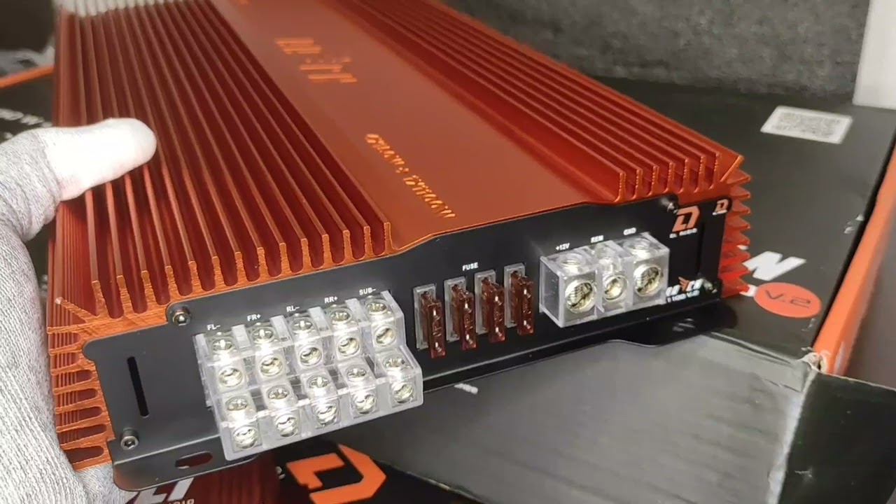 Обзор Усилителя  DL AUDIO Raven 5.1100 V.2 для Рено Дастер