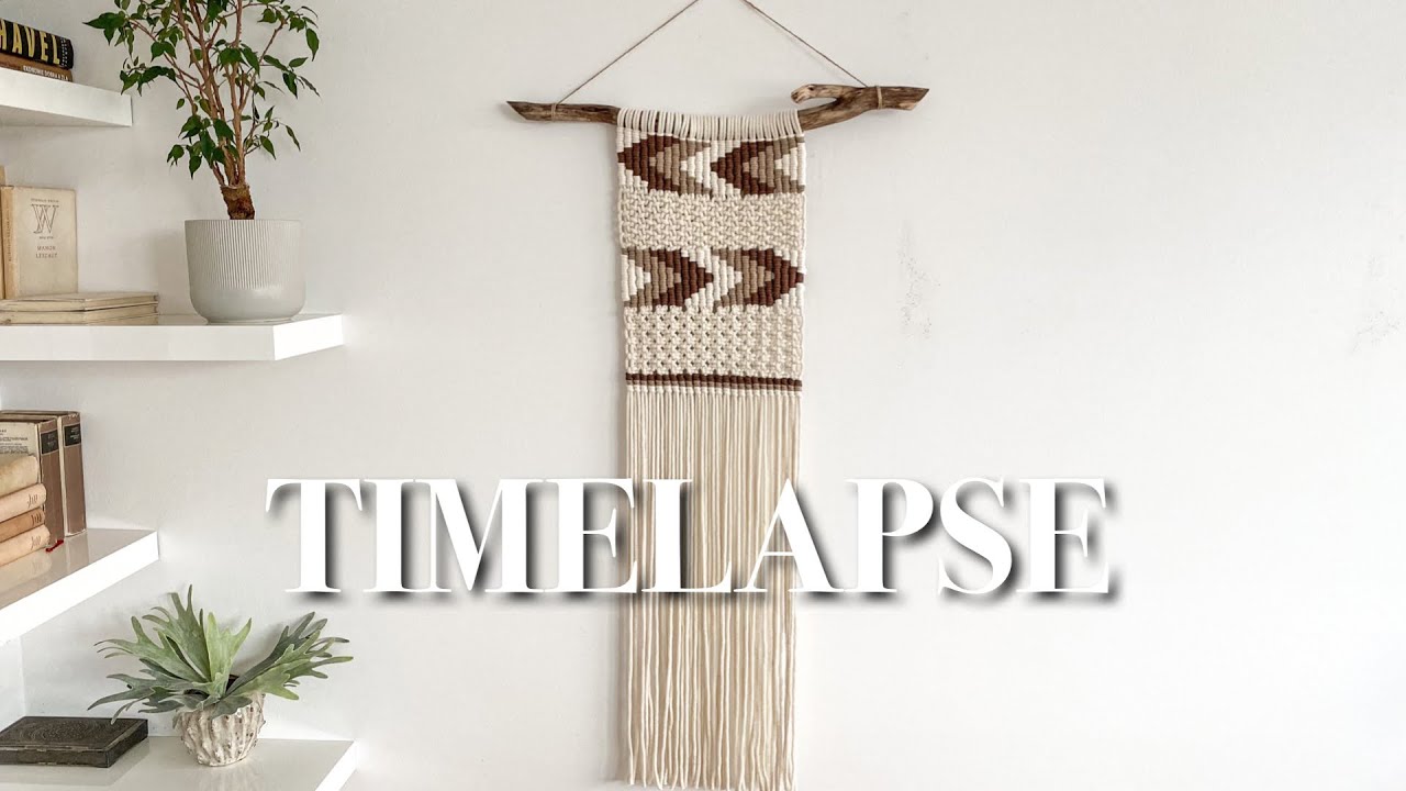 TIMELAPSE Geometrical macrame WALL HANGING with arrows