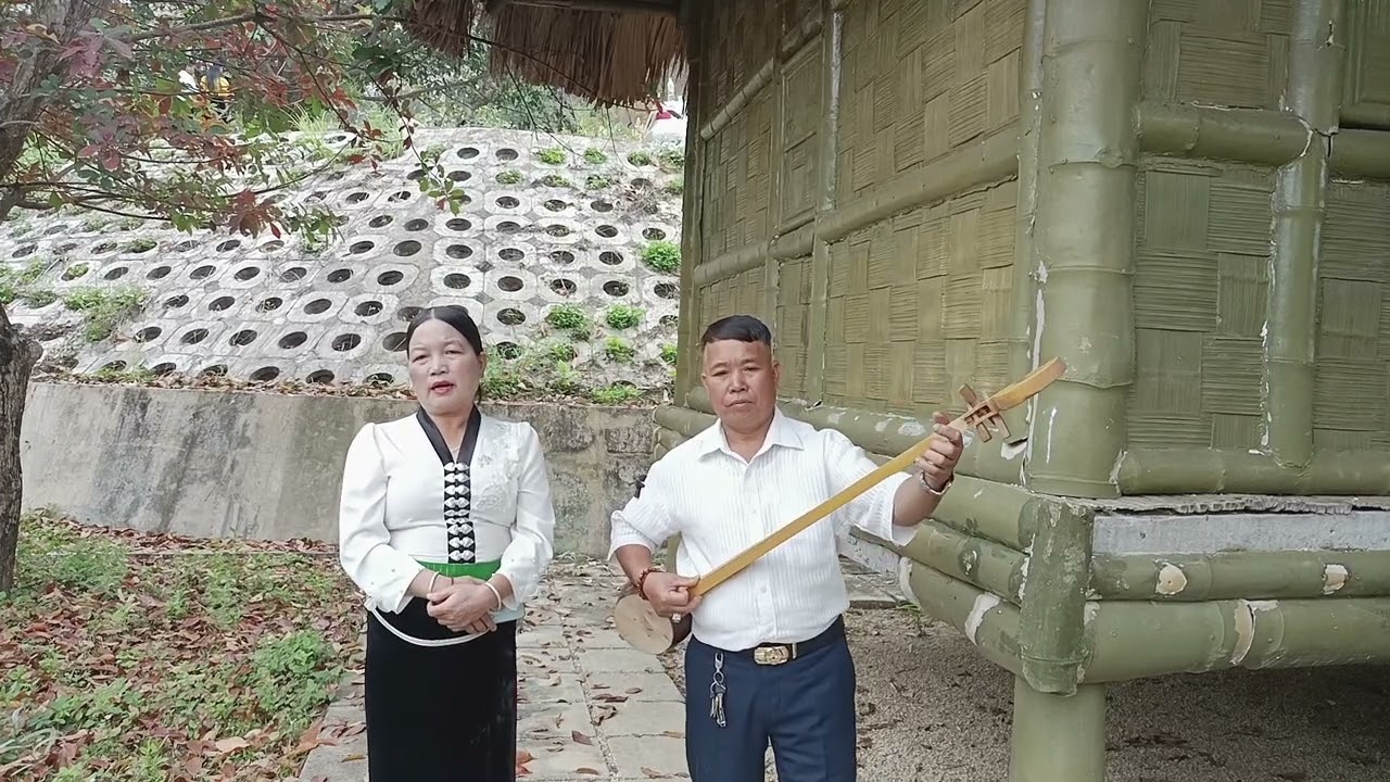 Hát thái Tân Uyên pi nọng tỏn phăng nơ 
