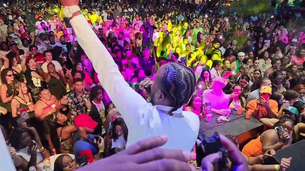 popcaan live in the cayman island