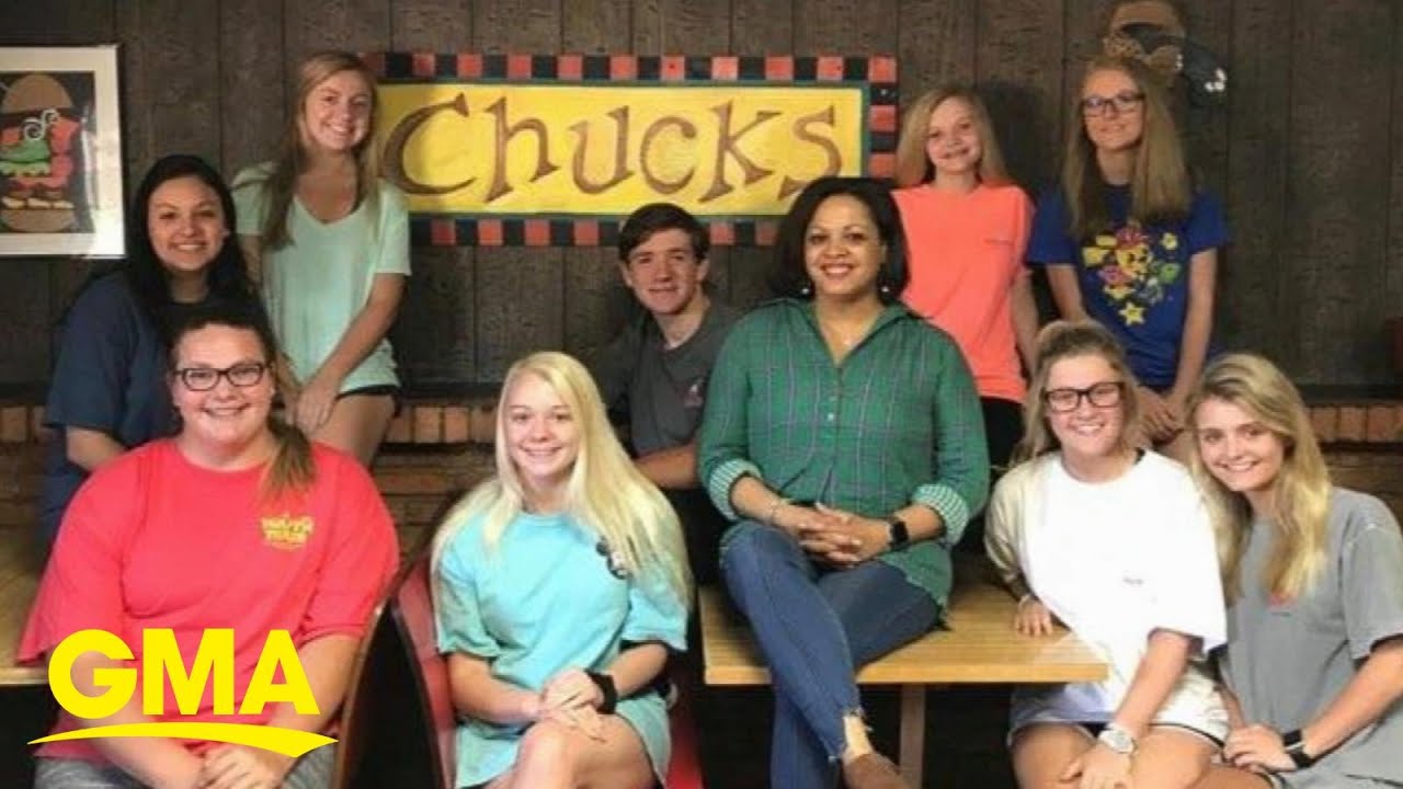 How 1 Mississippi restaurant owner helps community after tornadoes l GMA
