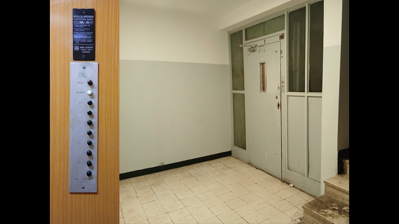Original early 1970s Končar elevator in Split, Croatia