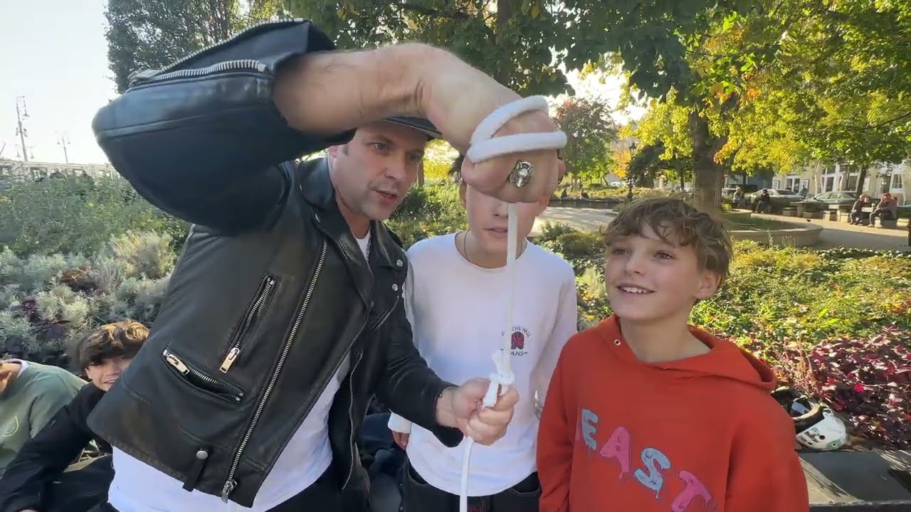 Венгрия реагирует на магию 🤯-Julien Magic