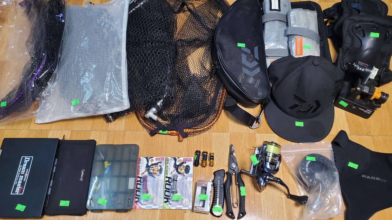 Video ngày 06/03 - Phụ kiện câu cá ( Vợt, Túi, Mũ, Máy câu, Hộp mồi ... )