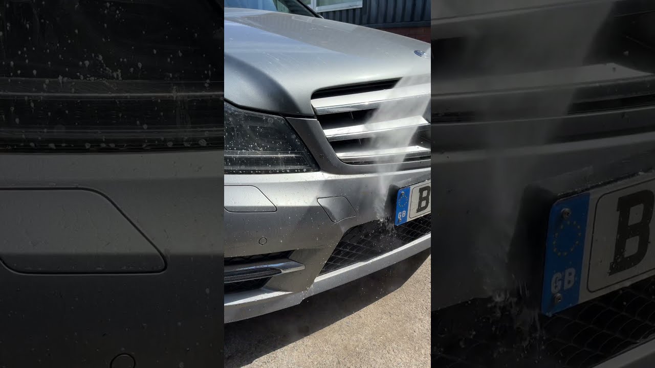 Auto Glanz Bug Off In Use - How to use our bug & grime removers