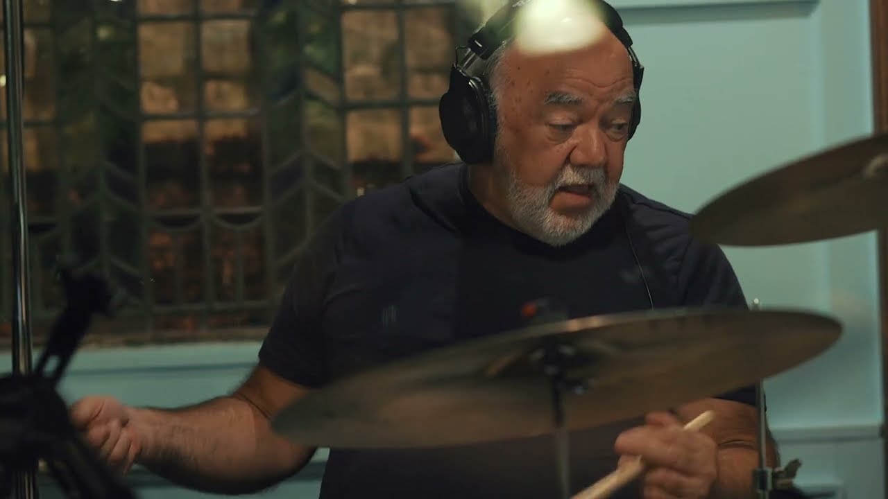Dave Slonaker Big Band - Roundabout