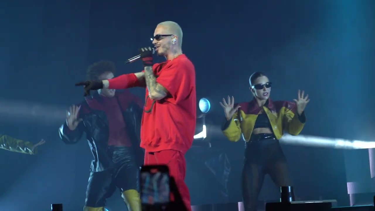 J. Balvin -  Loco contigo -  live Opener 2025