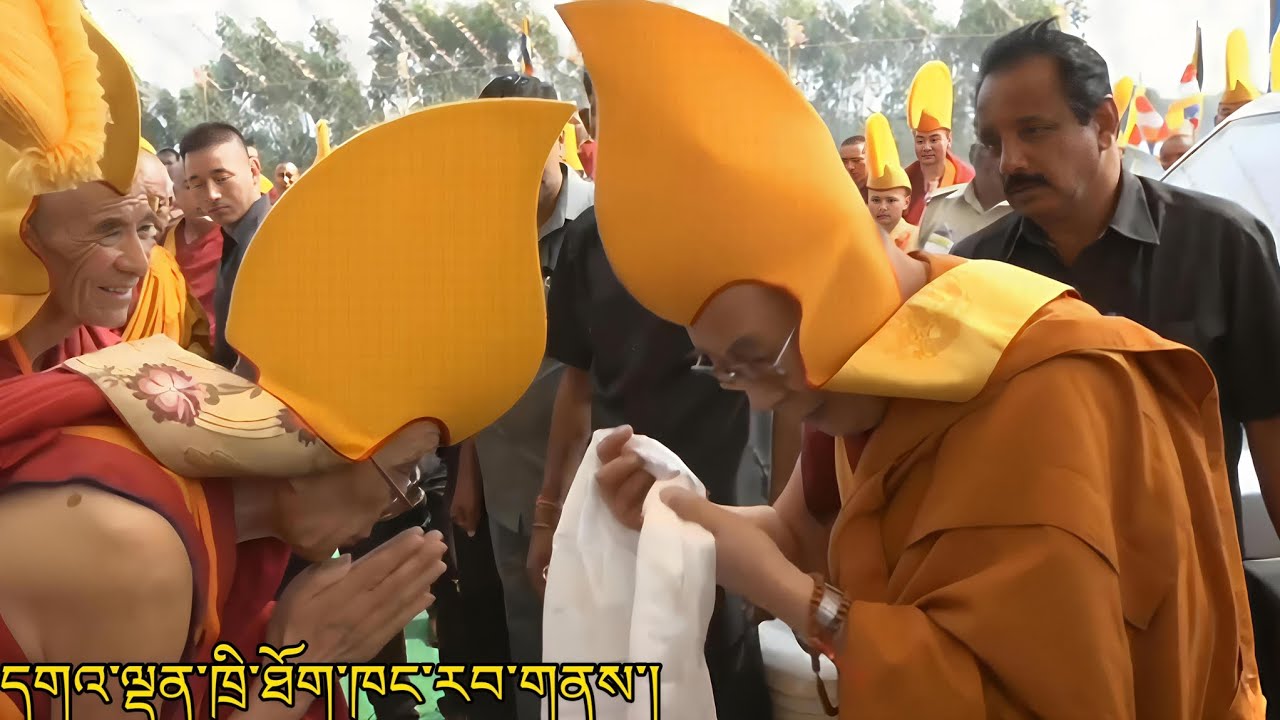 དགའ་ལྡན་ཁྲི་ཐོག་ཁང་རབ་གནས་དང་བླང་དོར་བཀའ་སློབ།🪷