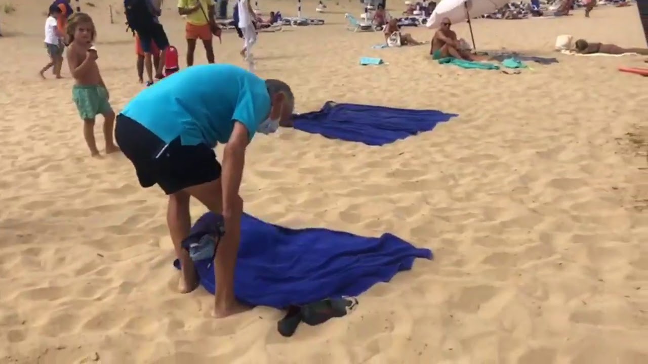 Marcelo a banhos na praia do Porto Santo