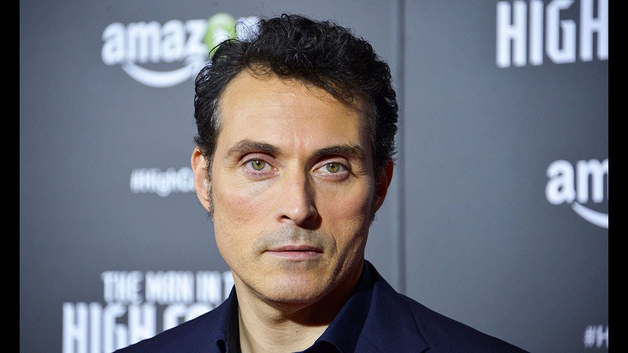 Rufus Sewell 