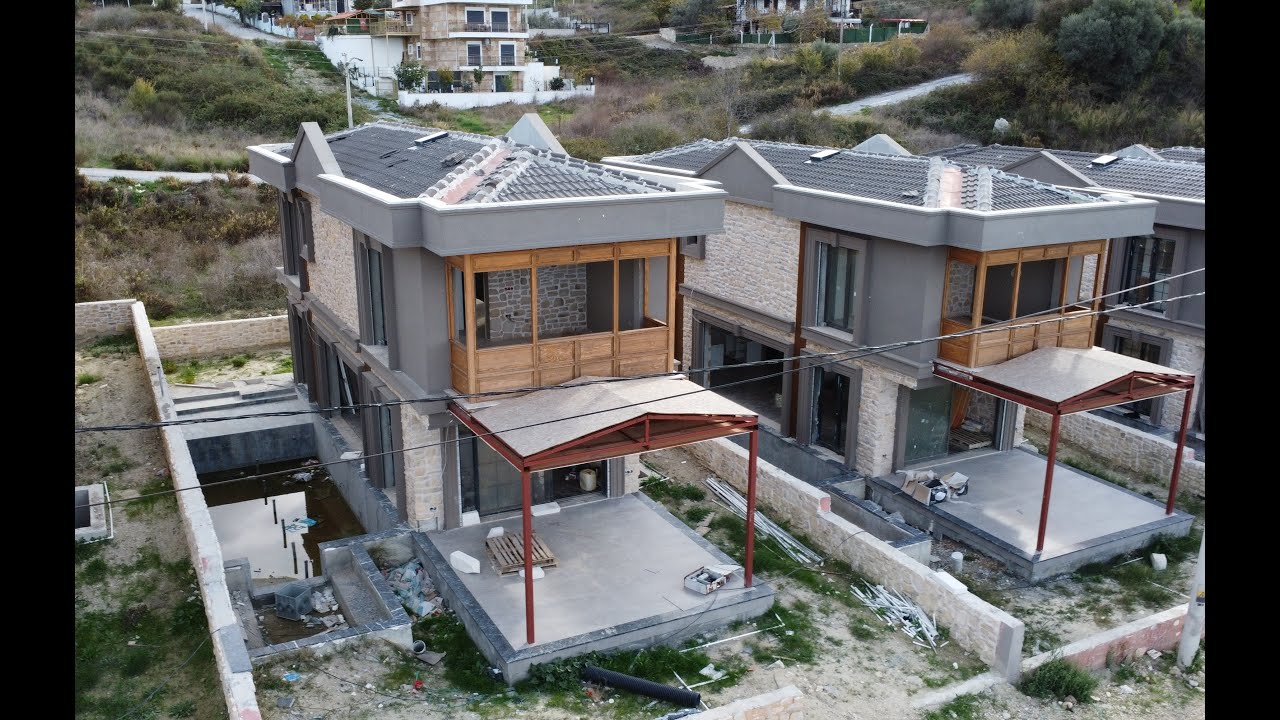 KUŞADASI YAYLAKÖY'DE DENİZ MANZARALI ÖZEL HAVUZLU MÜSTAKİL YAŞAM