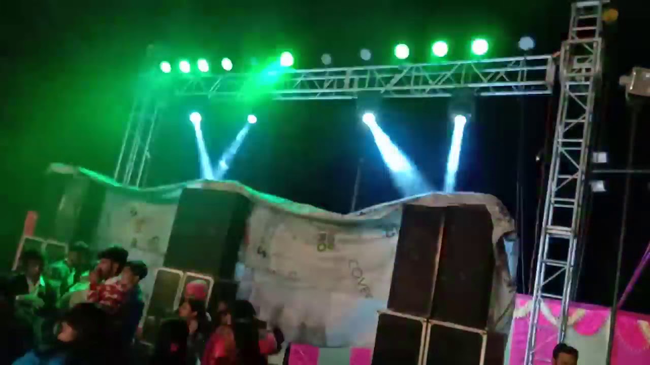 Sahil DJ Bareilly kilav DJ Party SK friendso ke Saat Maja lete hue 🎧🎧🎧🎸🎸🎶🎶🎶