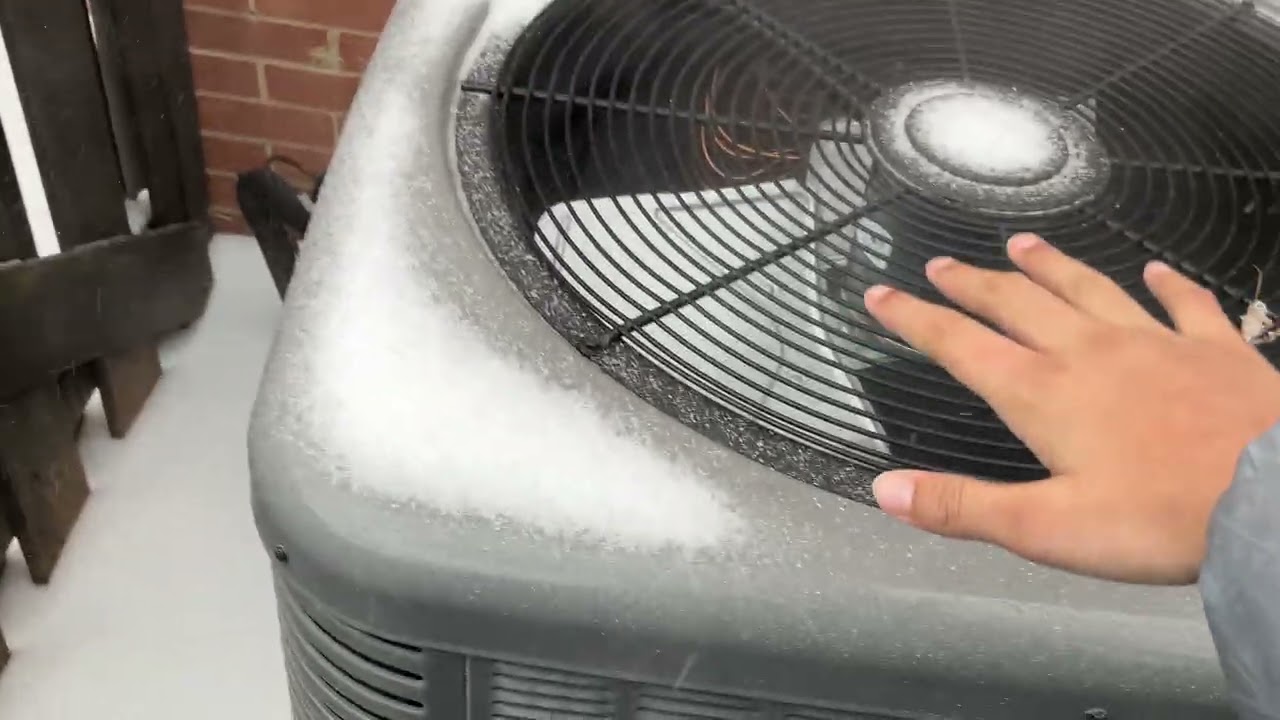Rheem defrost!  In the snow! (Epic steam show!) 
