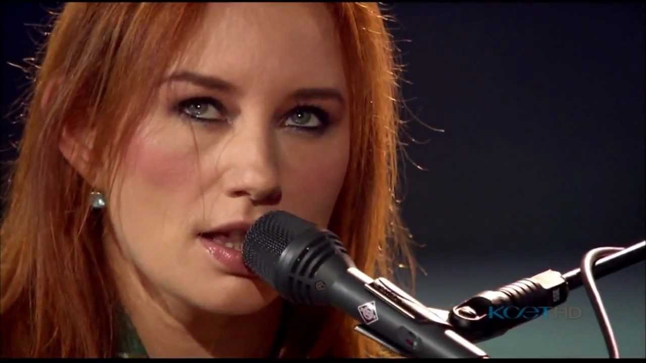 Tori Amos - Horses 3D HD Live