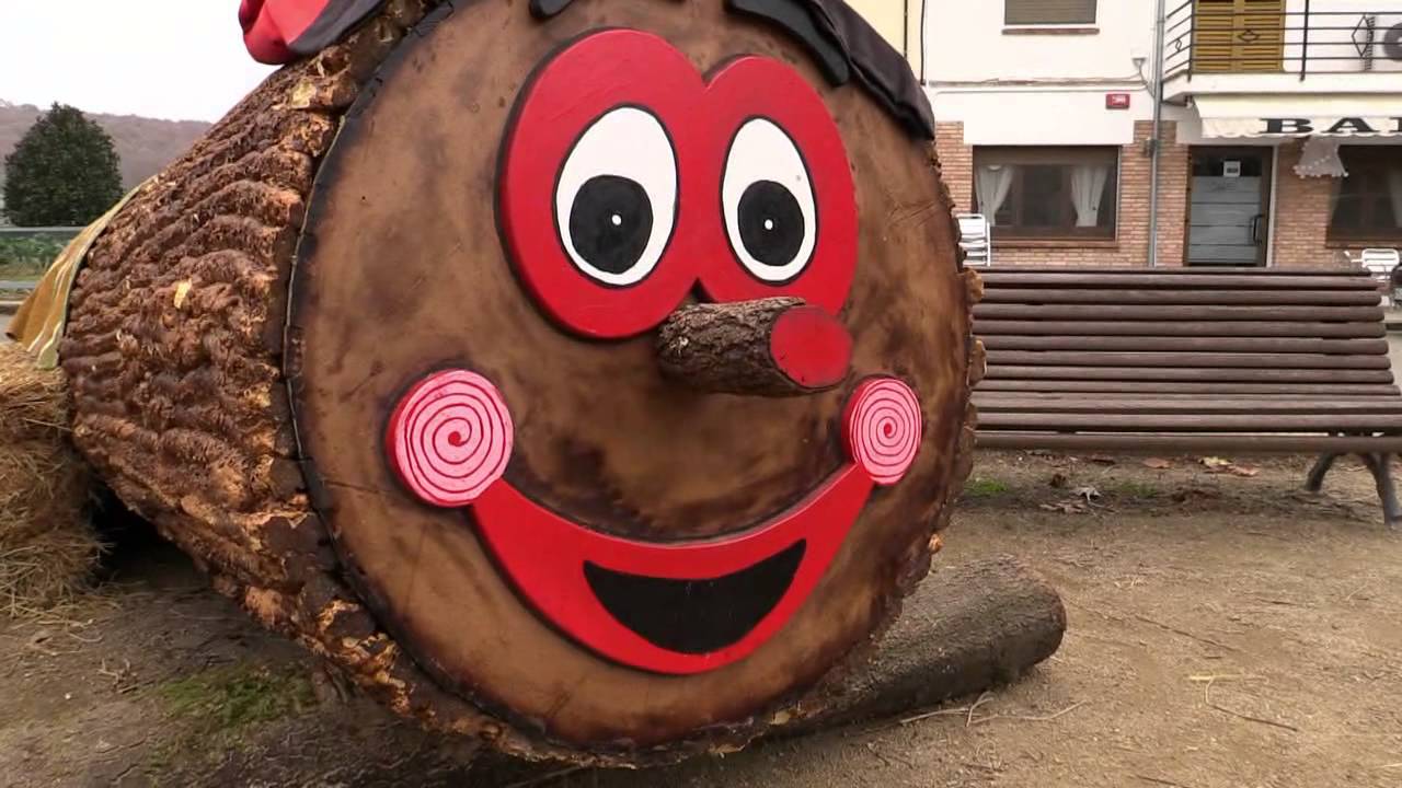 Caga Tió Barri dels Jonquers a les Planes d'Hostoles 2015