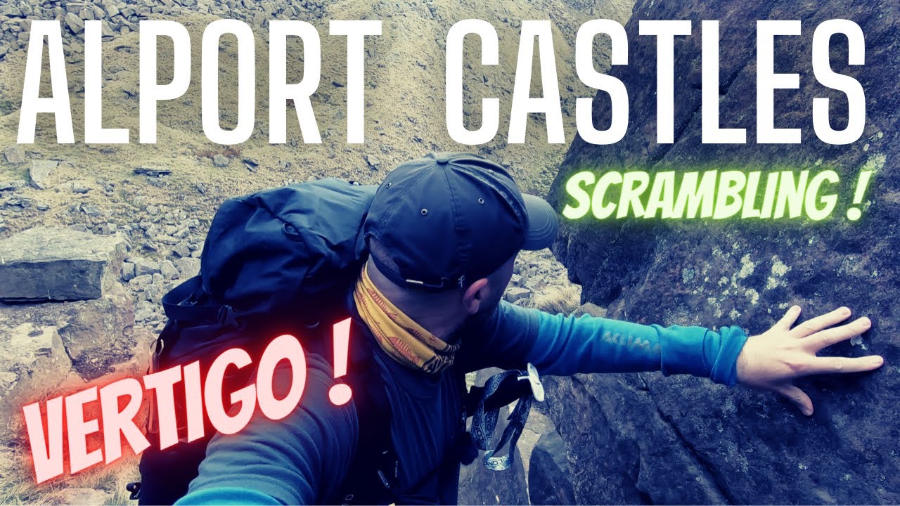 Terror on The Tower ! - Alport Castles 15KM + Grade 1 Scrambling - Peak District National Park