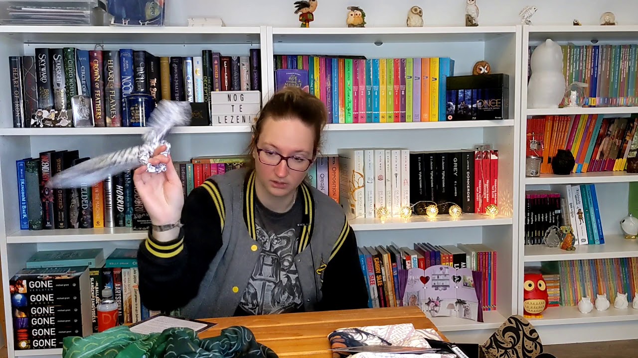 Unboxing Fairyloot - November 2020