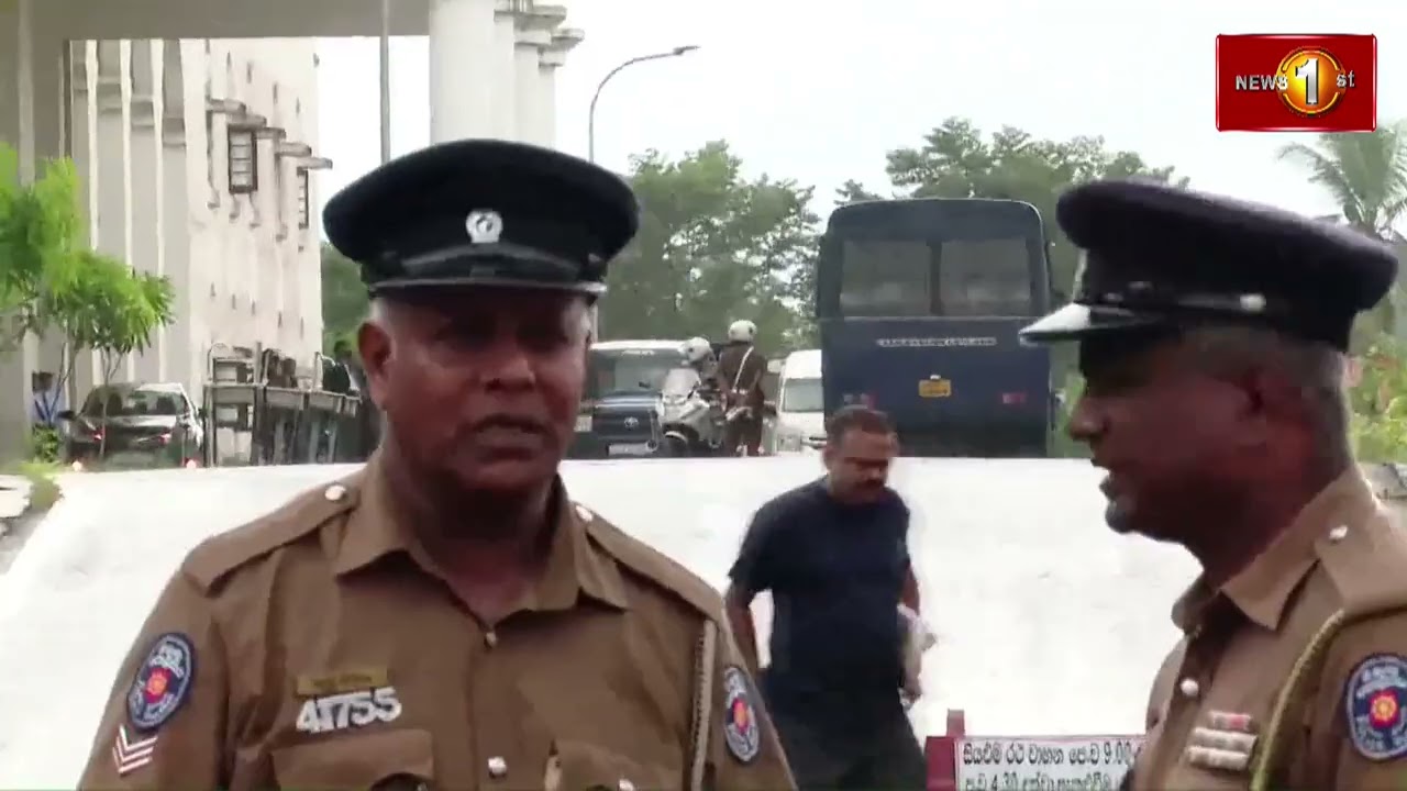 மாத்தறை நீதிமன்றில் சரணடைந்ததை அடுத்து நாளை வரை விளக்கமறியலில்  வைக்கப்பட்ட தேஷபந்து தென்னகோன்