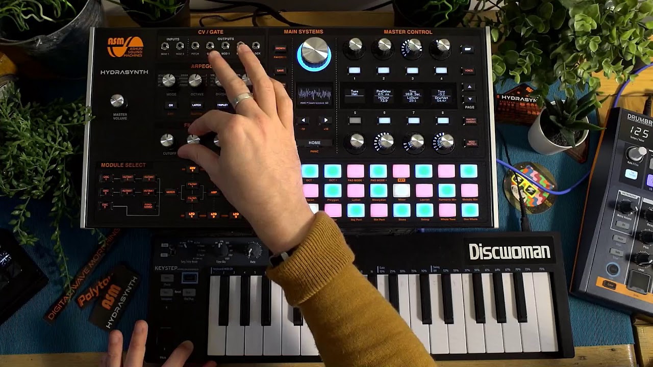 Mylar Melodies does Live Sound Design/Jams with ASM Hydrasynth!